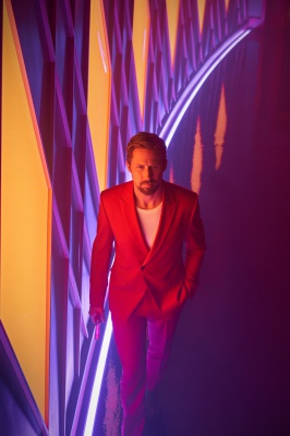 TGM - Ryan Gosling as Sierra Six - ©️ Paul Abell (courtesy of Netflix) 2

